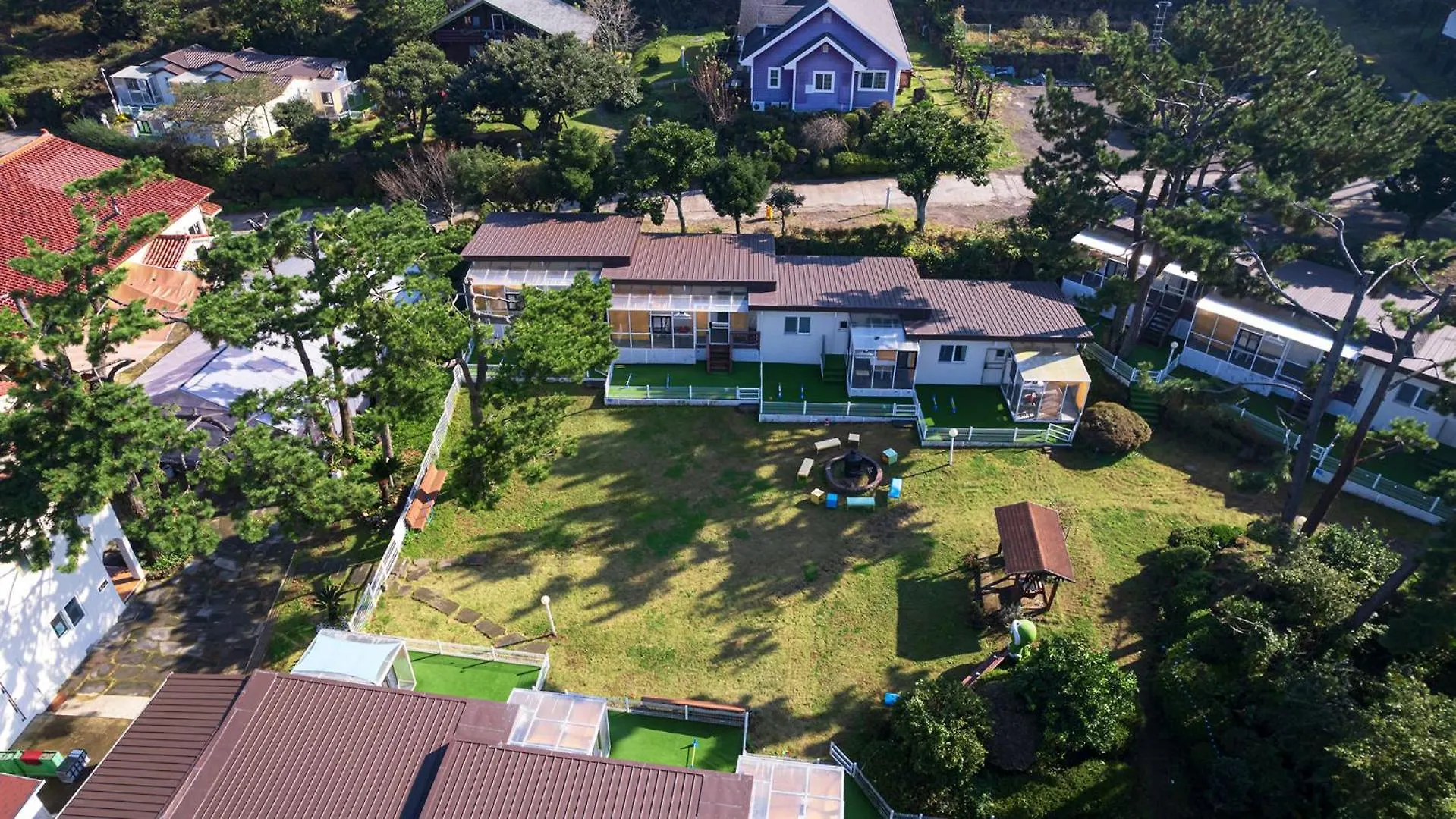 Aewol Meong'S Pension Resort Jeju